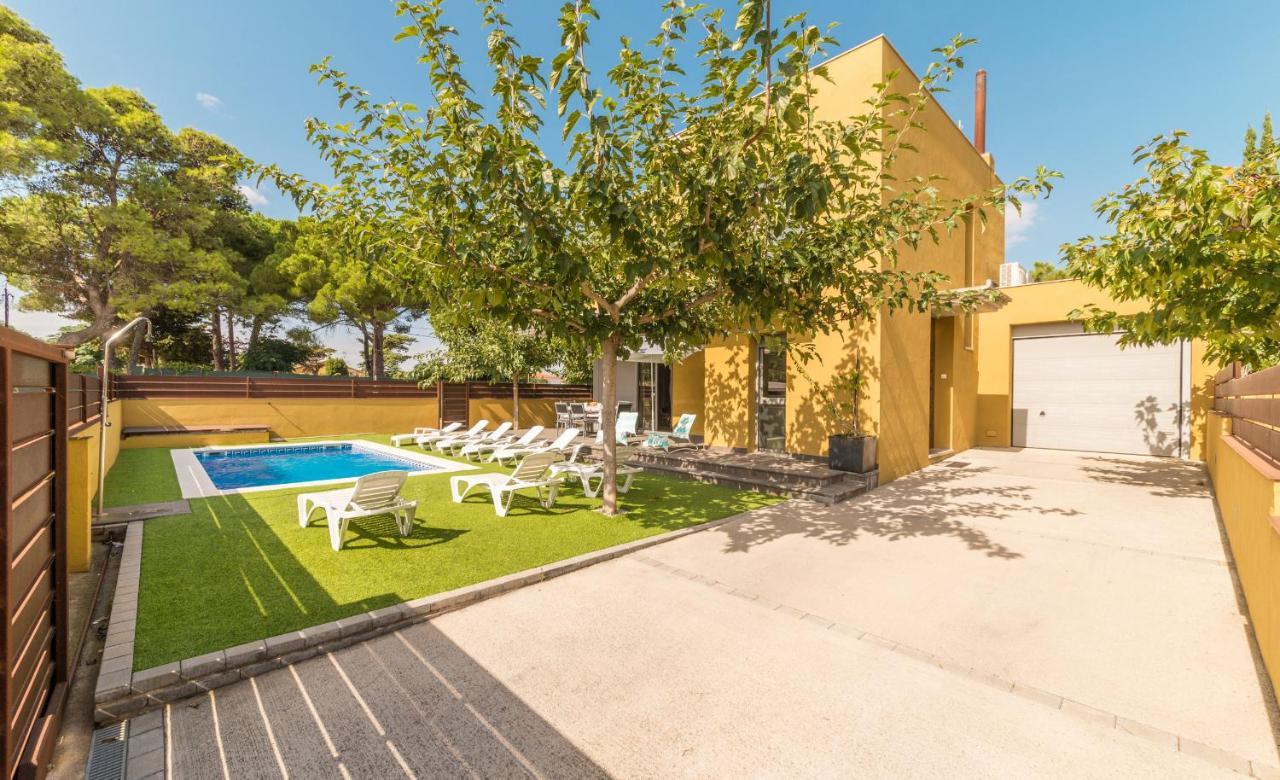 Villa Alegria L' Escala Екстериор снимка